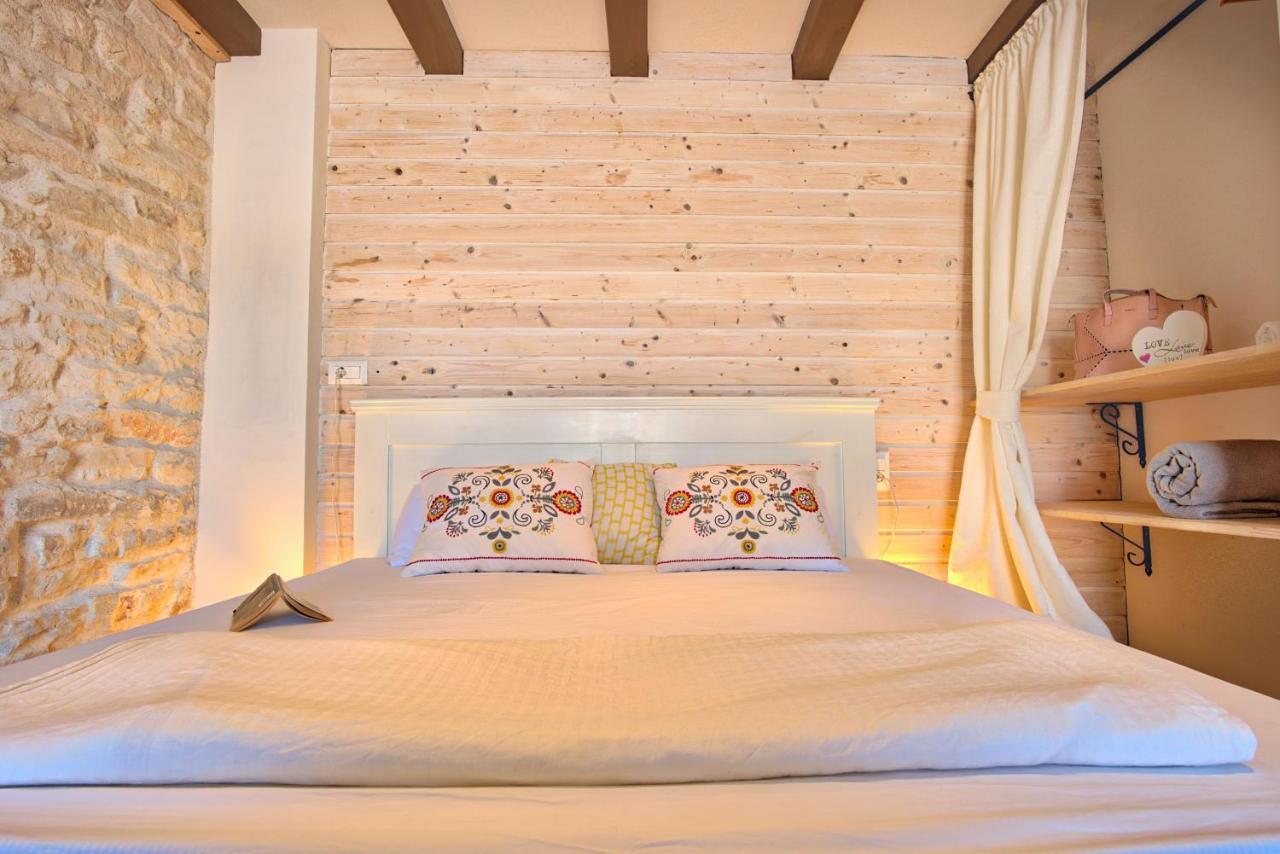 Eco Aparthotel The Dreamers'S Club Лумбарда Екстер'єр фото
